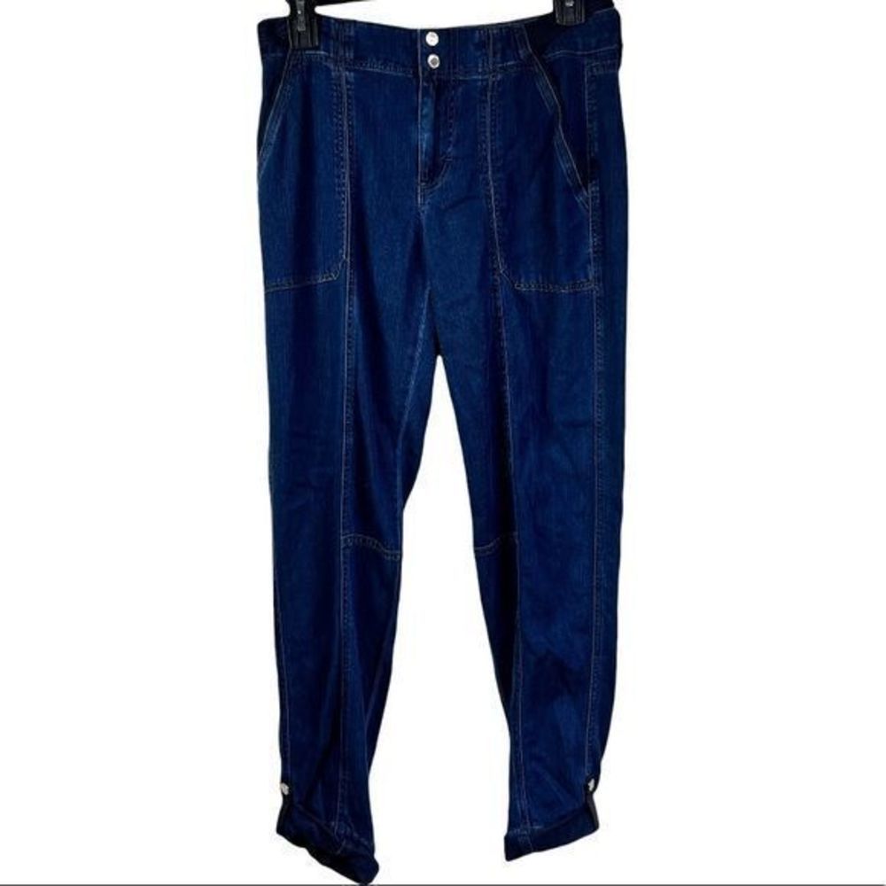 White House Black Market Mid-Rise Dark Wash “The Straight Crop” Jeans Size 0